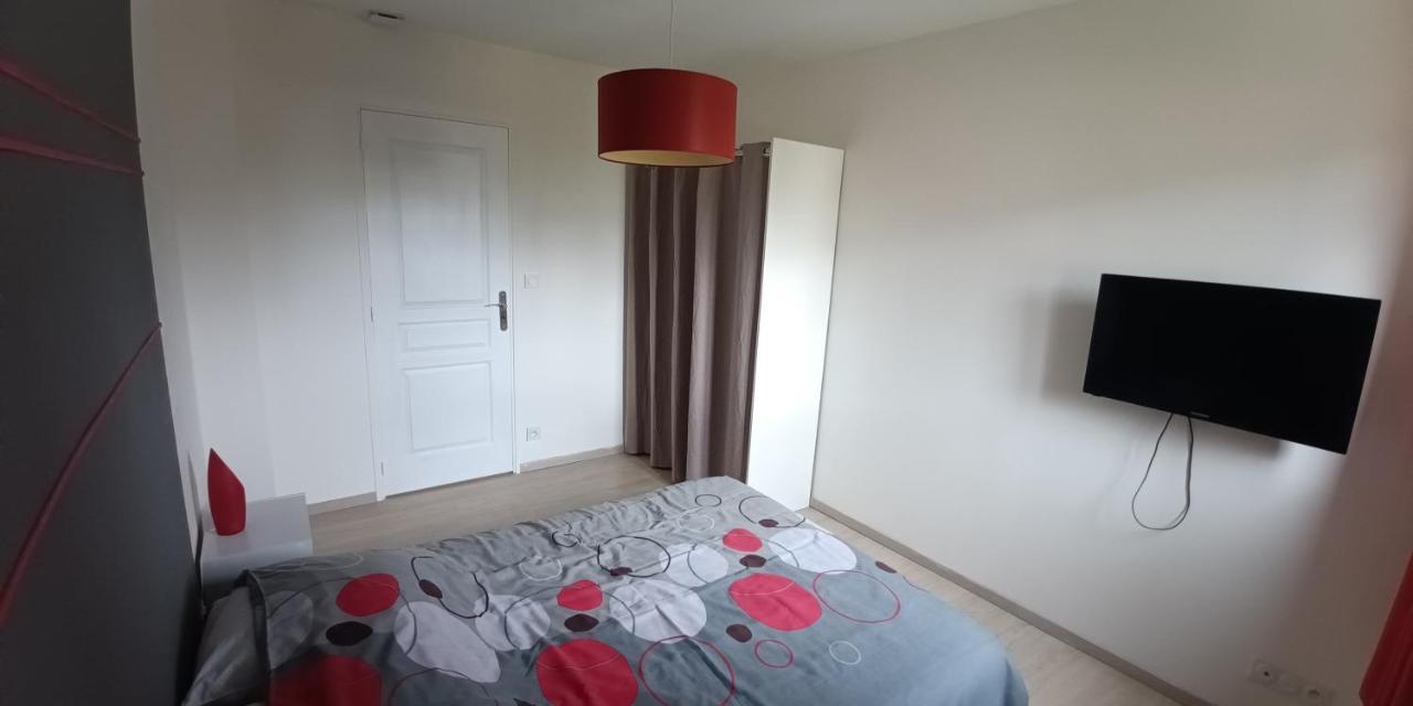 Grande Maison Entiere De 120M2 Epron Luaran gambar